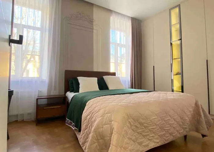 Favorit Apartments 2 Кім Безкоштовна Парковка Центр З Балконом
